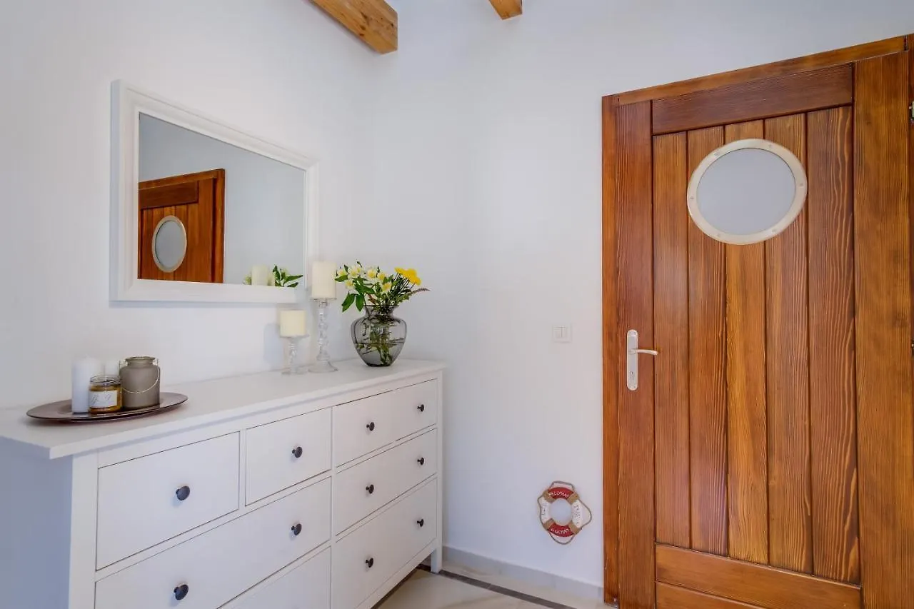 Apartment Lucica 360 Sea View Suite Nerezine Croatia