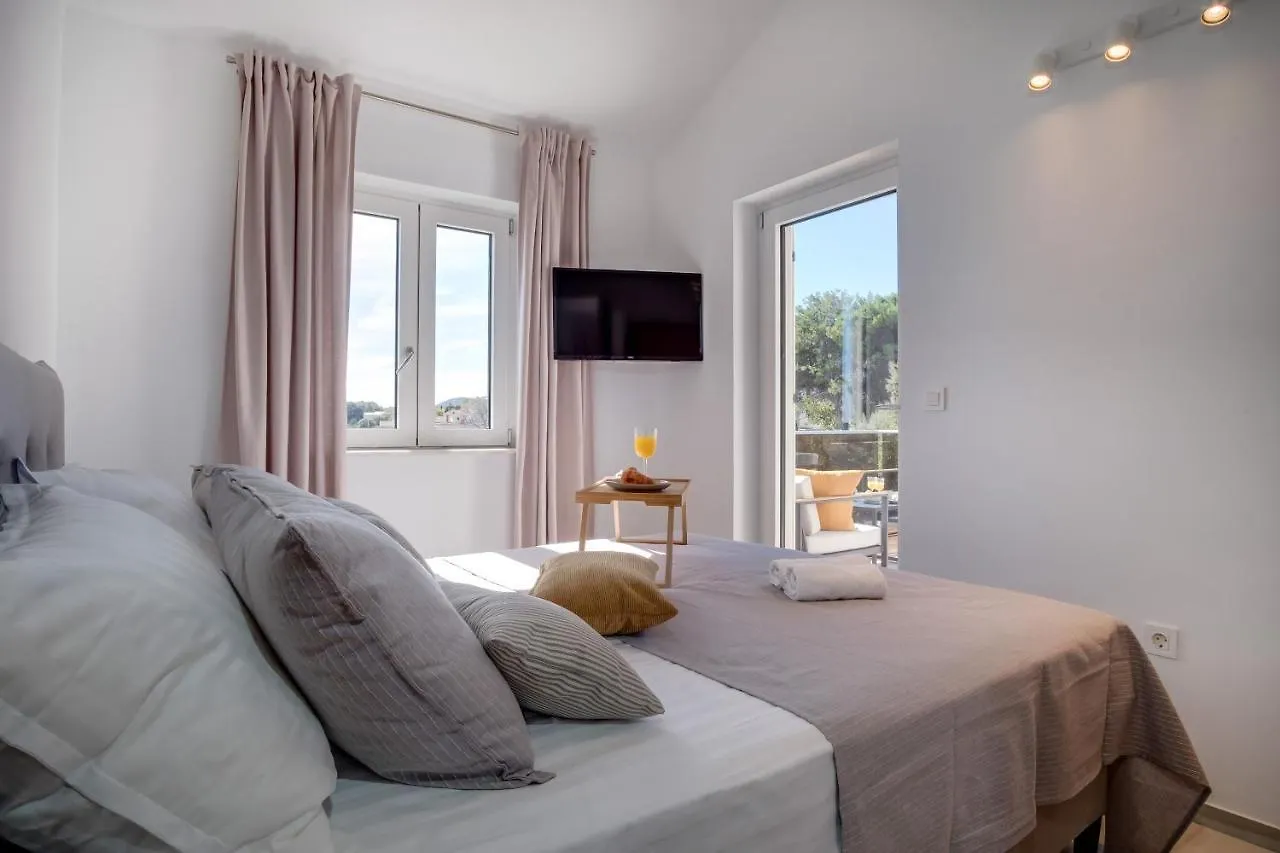 Lucica 360 Sea View Suite Nerezine