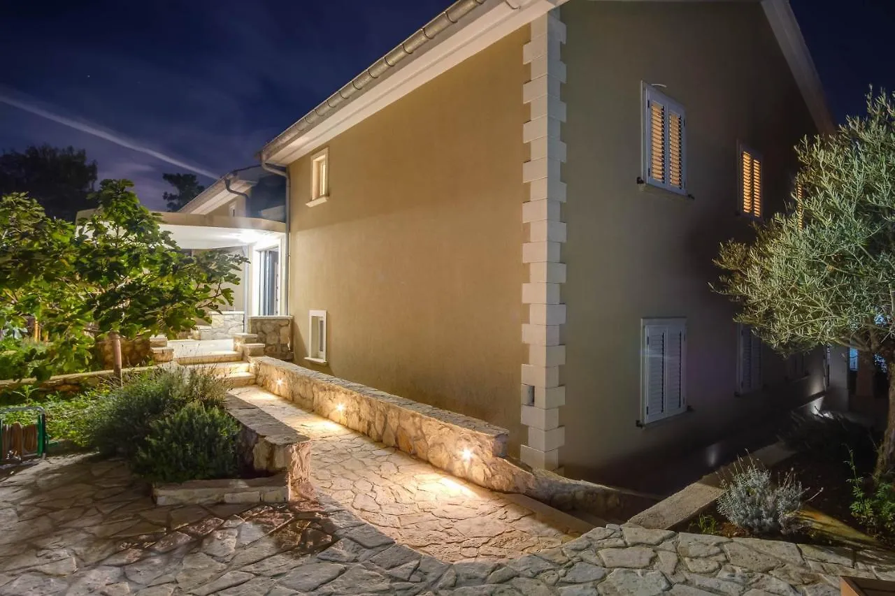 Lucica 360 Sea View Suite Nerezine Croatia